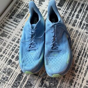 Hoka Men’s Clifton 9 Sneakers Size 15